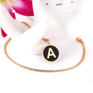 Collar con colgante de letra A de acero inoxidable para mujer, con inicial del alfabeto y concha negra, de gran venta - Product Image 6