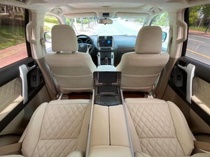 Sièges en cuir personnalisés OEM pour Land Cruiser Patrol, sièges de voiture modifiés VIP pour l'amélioration de l'intérieur - Product Image 4