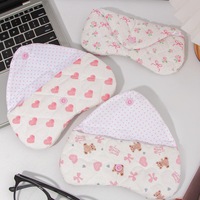Étui à lunettes rembourré en tissu fait main style Ins, pochette de rangement en forme de cœur, étui à lunettes de niche en forme de cœur