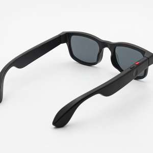 Gafas Inteligentes AIMB-G1 con Cámara de 800W, Almacenamiento Local, Grabación de Audio y Traducción IA en Tiempo Real - Auriculares Portátiles OEM/ODM/OBM - Product Image 5