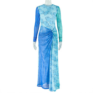 Vestido de mujer de malla transparente con estampado de dos colores, manga larga, abertura, maxi vestido para fiesta o vacaciones, tallas S-L - Product Image 2