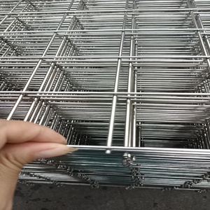 Rotoli di Rete Metallica Saldata in Acciaio Inossidabile 304 316 Antiruggine per Recinzioni per Animali, Resistente alla Corrosione, per Uccelli, in Offerta - Product Image 3