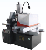 DK7735 Machine d'électroérosion à fil rapide CNC de haute précision avec composants de moteur et d'engrenage