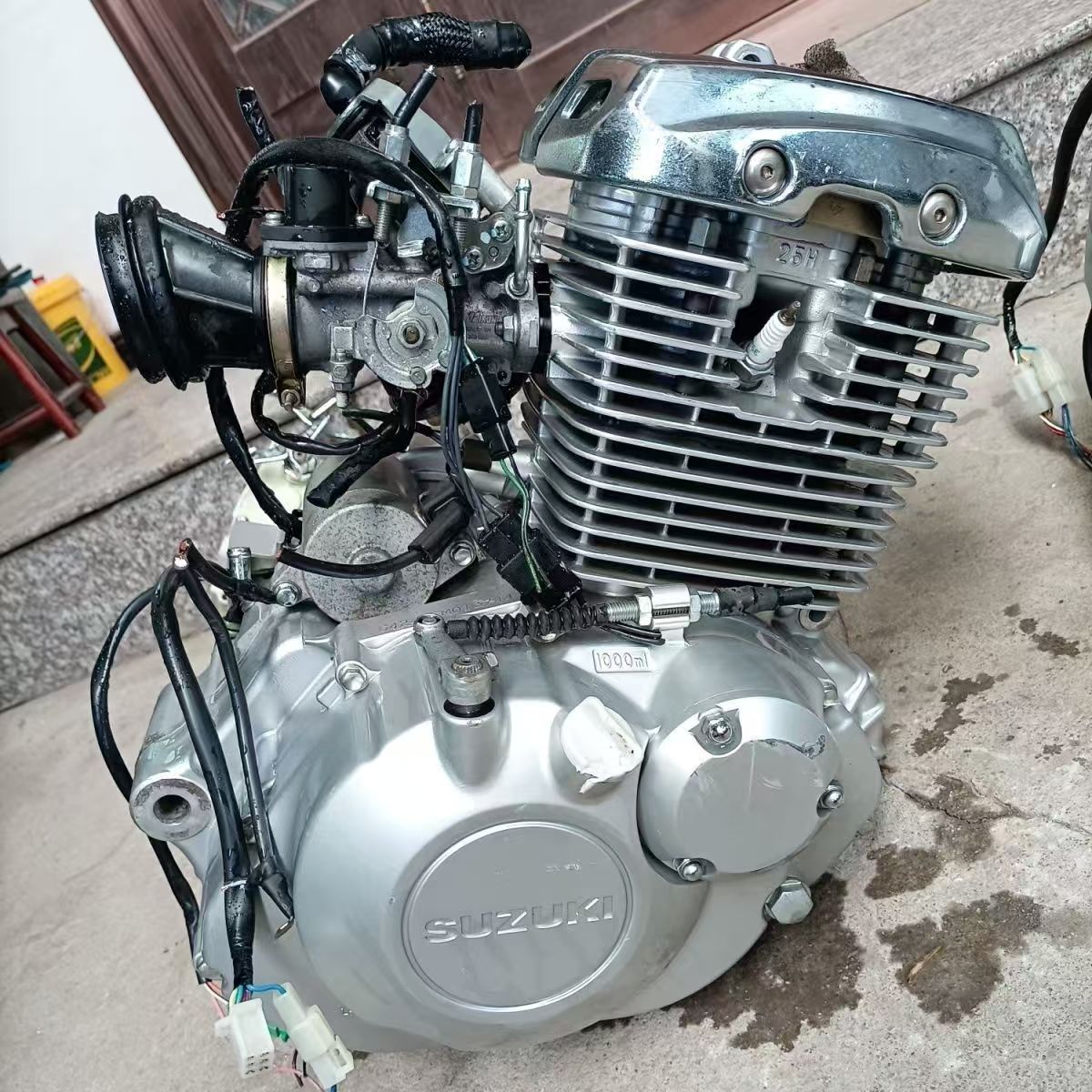 Como se muestra en las imágenes