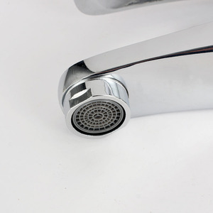 Grifo de lavabo monomando cromado con válvula cerámica, montaje en cubierta, caudal de 2 GPM - Product Image 3