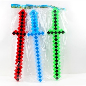 Espada de Juguete LED con Diseño de Mundo Cibernético, Ideal para Fiestas de Cumpleaños, Juegos, Halloween, Espada de Mosaico de Píxeles LED - Product Image 4