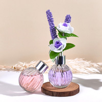 Diffuseur d'ambiance aux fleurs séchées, ensemble diffuseur à bâtonnets d'huiles essentielles, parfum d'ambiance sans flamme 50ML, diffuseurs d'arômes