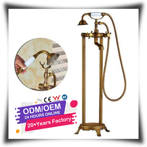 Robinet de baignoire à bord de cylindre vertical à double colonne en cuivre rétro européen - Product Image 1