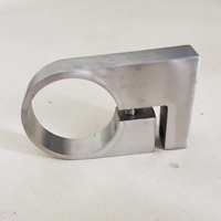 Support de tube de main courante rond réglable
