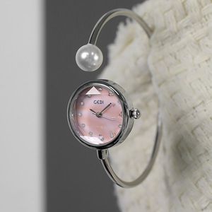 Reloj de Cuarzo de Moda para Mujer con Esfera Pequeña de Lujo y Correa de Perlas con Esfera de Nácar - Product Image 5