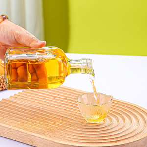 Bouteille <span class=keywords><strong>de</strong></span> vin <span class=keywords><strong>de</strong></span> fruits en verre carré Bouteille <span class=keywords><strong>de</strong></span> vin <span class=keywords><strong>de</strong></span> prune verte transparente Bouteille <span class=keywords><strong>de</strong></span> vin <span class=keywords><strong>de</strong></span> whisky maison - Product Image 2