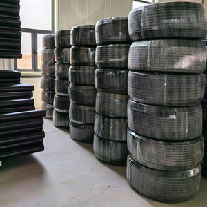 Tubo de polietileno de alta densidad Precio Diámetro Tubo laminado 4 pulgadas Bobina de HDPE Manguera de <span class=keywords><strong>goma</strong></span> Pe Irrigación Tubo negro con raya azul - Product Image 6