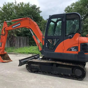 Mini excavatrice d'occasion de 6 tonnes fabriquée en Corée DOOSAN DX60 DX60-9C excavatrices d'occasion pelle sur chenilles godet certifié CE à vendre - Product Image 1