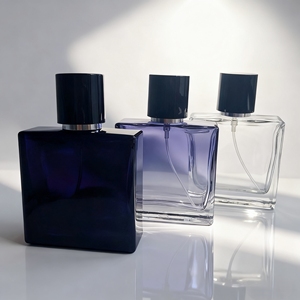 Botella de Perfume de Vidrio Cuadrada Azul Tinta de 30ml 50ml 100ml con Pulverizador, de Alta Calidad, con Logotipo Personalizado, Vacía, para Hombre - Product Image 2