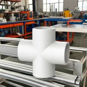 PN16 kaus silang UPVC PVC tekanan tinggi ringan 1 "<span class=keywords><strong>2</strong></span>" perlengkapan pipa pemipaan tahan lama 6mm pemrosesan cetakan - Product Image 4