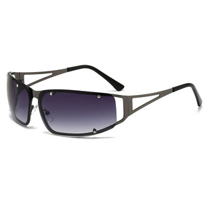 Gafas de Sol SPOEN Y2K Shield con Lentes de Espejo, Montura Completa, UV400, para Mujeres, Fiestas - Product Image 4