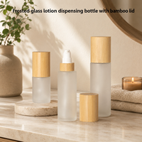Flacon pulvérisateur de parfum en verre givré avec couvercle en bambou et en bois, couvercle transparent, tailles 30-120 ml