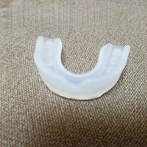 बॉक्सिंग गम शील्ड स्पोर्ट्स माउथई के लिए डिज़ाइन किए गए बॉलिंग गम शील्ड - Product Image 3