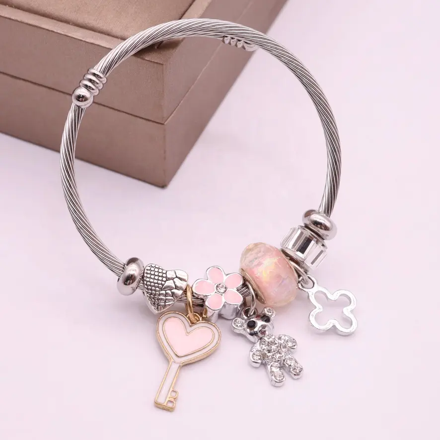 Sweet Gift Pink Enamel Flower Beaded Joyas Brass Cross Bear Heart Dangle Charm Cable Bracelet
