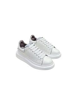 Wholesale simple and fashionable white sneakers with thick rubber soles for heightening, suitable for walking and casual wear. - Product Image 4