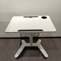 Table de chevet d'hôpital moderne en métal, réglable en hauteur par vérin pneumatique, avec plateau pliant à levage par gaz et roulettes, pour chambre à coucher