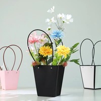 Kertas Pembungkus Kado Bunga Bentuk Trapesium Dengan Pegangan Plastik, Tas Buket Dengan Lapisan Anti Air Untuk Pesta Ulang Tahun Pernikahan