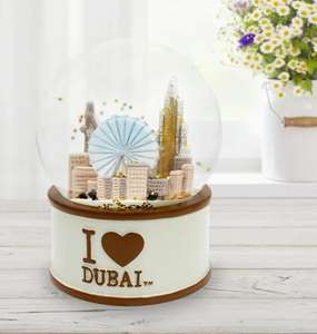 Globo de Nieve Personalizado con Temática de Dubái, Recuerdo Artesanal de Resina con el Burj Khalifa/Palmera de Jumeirah - Decoración de Recuerdo de Viaje - Product Image 6