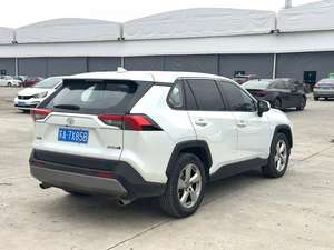 Toyota <span class=keywords><strong>RAV4</strong></span> <span class=keywords><strong>2022</strong></span> 2.0L CVT 2WD Edición Fashion Plus-Toyota <span class=keywords><strong>RAV4</strong></span> - Product Image 4