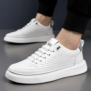 Baskets blanches respirantes à lacets pour hommes, bout rond, semelle extérieure en caoutchouc, chaussures décontractées sportives d'été - Product Image 2