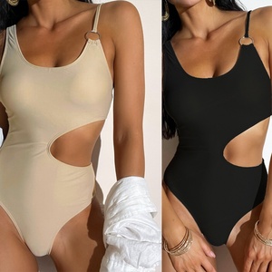 Maillots de bain fitness et vêtements de plage grande taille pour femmes, bikinis et maillots de bain une pièce, maillots de bain de luxe en vente - Product Image 5