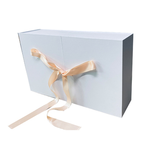 Boîte <span class=keywords><strong>de</strong></span> <span class=keywords><strong>calendrier</strong></span> <span class=keywords><strong>de</strong></span> <span class=keywords><strong>l</strong></span>'<span class=keywords><strong>avent</strong></span> en carton <span class=keywords><strong>de</strong></span> luxe personnalisée, doublure en éponge, finition UV, 6 mm, recyclable, fermeture magnétique, emballage cadeau vide - Product Image 2