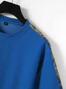 2024 été nouveau Style bleu Royal maillot de corps avec contraste couleur épaule épissage et motif gaufré T-Shirt à manches courtes - Product Image 4