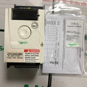 Variateur de fréquence Altivar 12 ATV12H018M2 d'origine, neuf, 0,18 kW-0,25 ch-200..240 V-1ph, IP65, pour usage industriel - Product Image 4