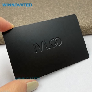 Tarjeta de Presentación Metálica con Logotipo Personalizado, Grabado Profundo, Acabado Negro Mate Antihuellas - Product Image 4