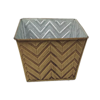 Pot Tanaman Logam Bermotif Chevron, Ember Bunga Persegi Warna Terakota & Biru Dongker dengan Pegangan, Wadah Dekoratif Rustik