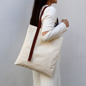 Bolsa de Tela Natural Personalizada, Reutilizable y Ecológica, con Asa Larga, para Regalos, Exposiciones, Publicidad y Fiestas - Product Image 5
