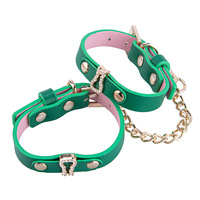 Hochwertige SM-Sklaven-Bondage-Spielzeuge SM-Handschellen Erotische Sex-PVC-Leder-Bondage-Handschellen für Erwachsene
