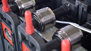 Led ánh sáng kim loại lịch thi đấu ppgi Đèn vỏ cuộn hình thành dây chuyền sản xuất máy - Product Image 5