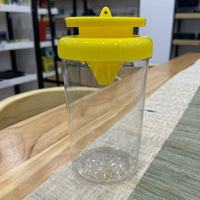 Buiten hangende tuin insectenvanger van duurzaam, milieuvriendelijk PP plastic voor wespen, bijen, vliegen, termieten en andere insecten.