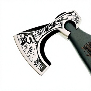 Hacha Vikinga Hecha a Mano de Grado Industrial, Forjada a Medida en Acero al Carbono con Mango de Madera para Camping, Bushcraft, Caza y Uso al Aire Libre - Product Image 3