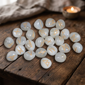 Piedras Rúnicas de Piedra Lunar Talladas a Mano, Pulimentadas, Grabadas, de Forma Libre, Arte Coleccionable, Tema de Amor, Cristal Rozrincrincrystals.com - Product Image 3
