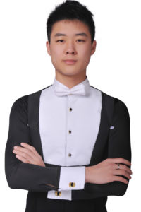 Costume da ballo da sala in bianco e nero, camicia a maniche lunghe con papillon e pantaloni larghi - Product Image 4