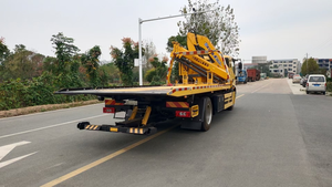 <span class=keywords><strong>Dongfeng</strong></span> Camion de remorquage à plat à bras pliant 4x2 Camion de dépanneuse de route à plat pour le sauvetage de véhicules pour les Offre Spéciale - Product Image 3