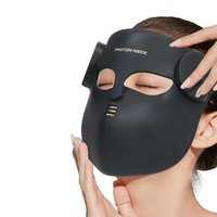 Masque facial LED en silicone rechargeable à 7 couleurs personnalisées, thérapie par lumière rouge, 630 nm 850 nm, équipement facial infrarouge