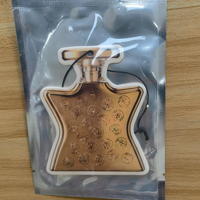 Coffret Cadeau Désodorisant de Voiture en Carton Parfumé en Forme de Bouteille de Parfum Personnalisée, Vente en Gros, Cadeau de Noël, Offre Spéciale, OEM