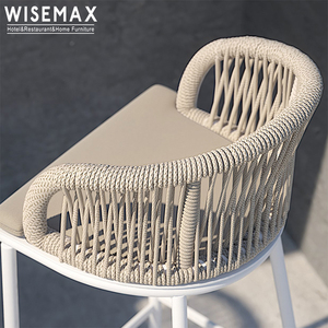 WISEMAX – ensemble de meubles d'extérieur en métal, pieds hauts en rotin, chaise de bar et <span class=keywords><strong>table</strong></span> en <span class=keywords><strong>bois</strong></span> pour restaurant bar, vente en gros - Product Image 3