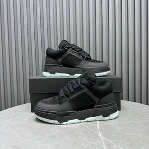 Zapatillas deportivas casuales de moda con aumento de altura, parte superior de cuero perforado con logo en relieve, forro de malla y suela de goma Amiris - Product Image 6