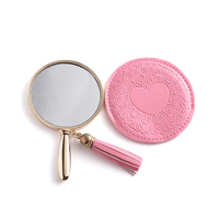Mini miroir à main en métal gravé au laser doré rond de marque privée avec pompon