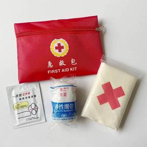 Botiquín de Primeros Auxilios Médico Personalizado Nuevo Rojo de Verano con Logotipo, Venta al por Mayor, Portátil, para Viajes, Emergencias, Rescate, 420D Oxford, a la Moda - Product Image 3