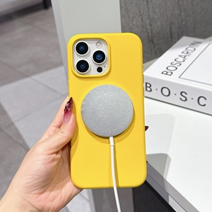 เคสโทรศัพท์มือถือสีพื้นแบบป้องกันแรงกระแทก 360 องศา พร้อมเลนส์แม่เหล็กป้องกันกล้อง สำหรับ iPhone 16 Pro Max - Product Image 4